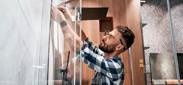Replace Shower Doors with Frameless Holyoke